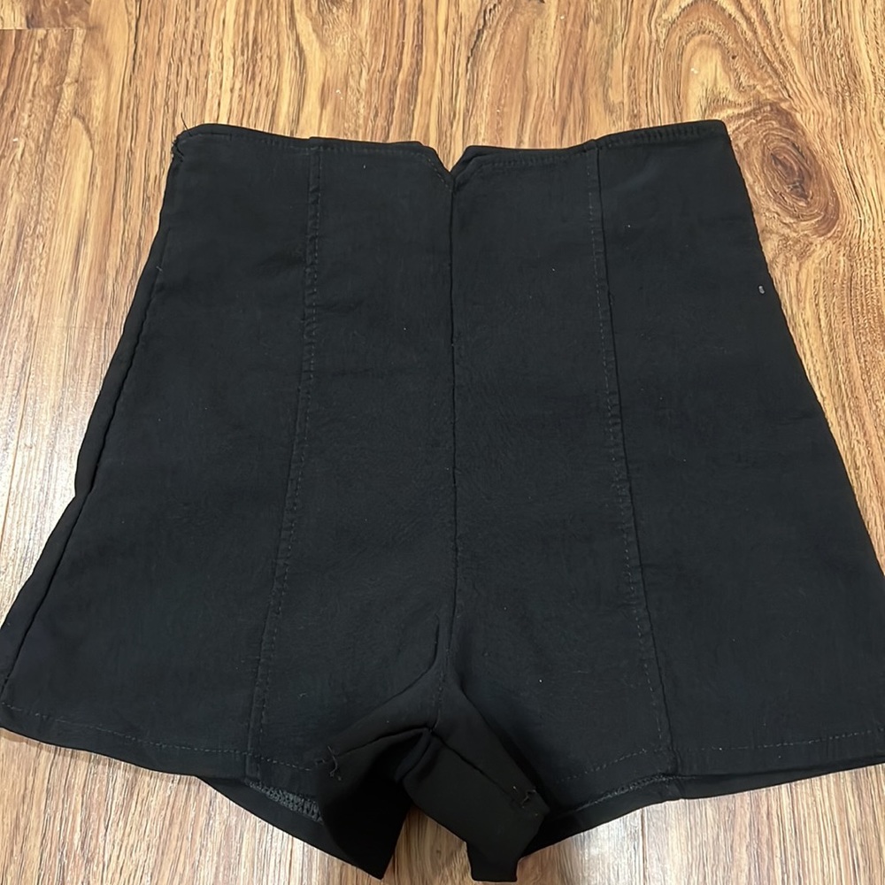 high waist shorts